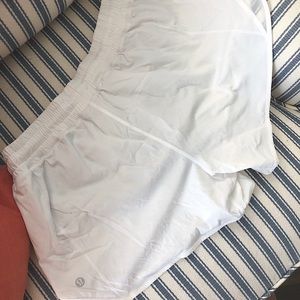 Lululemon Hotty Hot Short